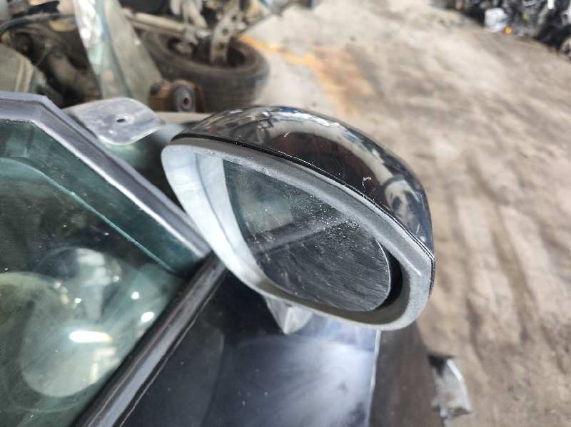 RETROVISOR DERECHO