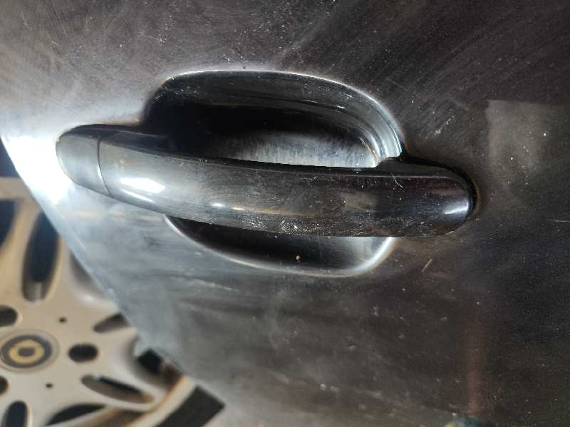 MANETA EXTERIOR DELANTERA DERECHA