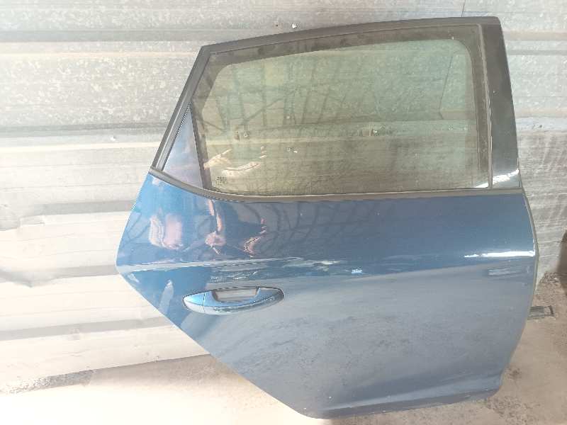 PUERTA TRASERA DERECHA