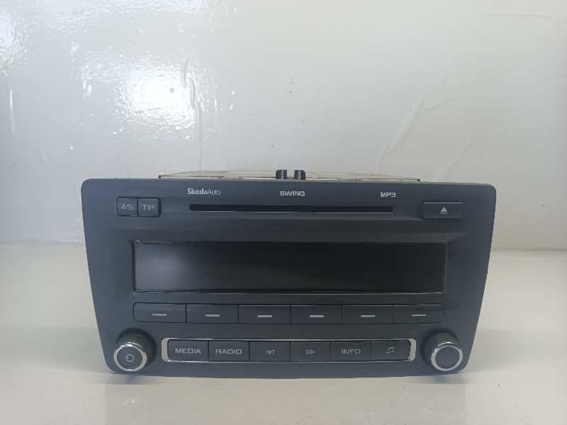 SISTEMA AUDIO / RADIO CD