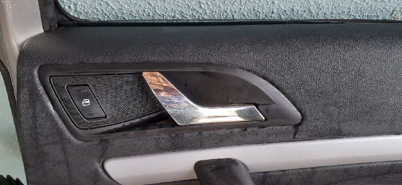 MANETA INTERIOR TRASERA DERECHA