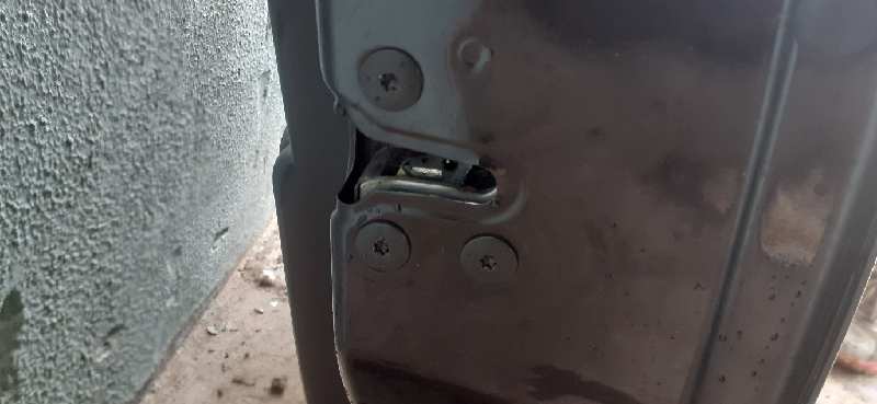 CERRADURA PUERTA DELANTERA DERECHA