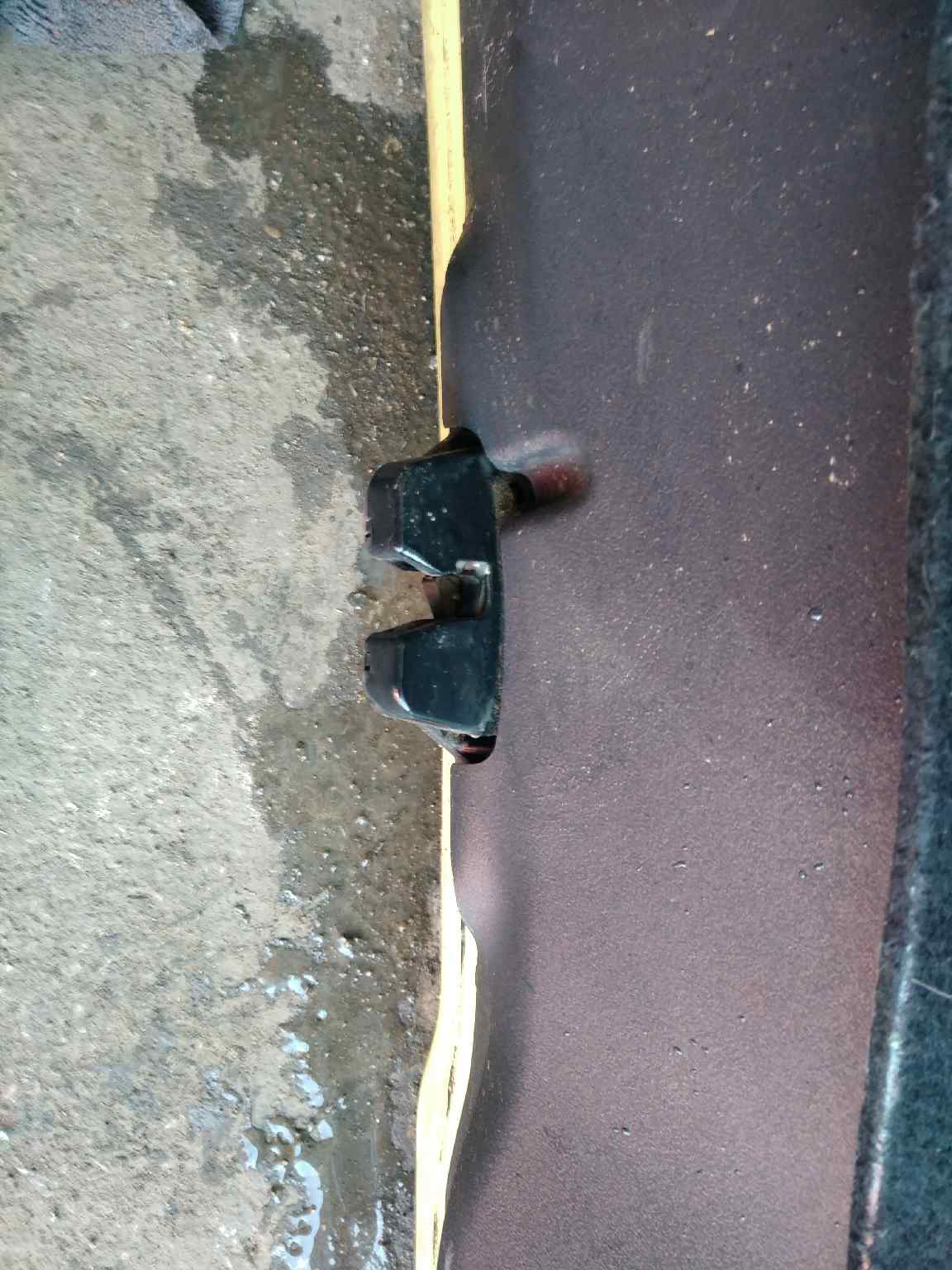 CERRADURA MALETERO / PORTON