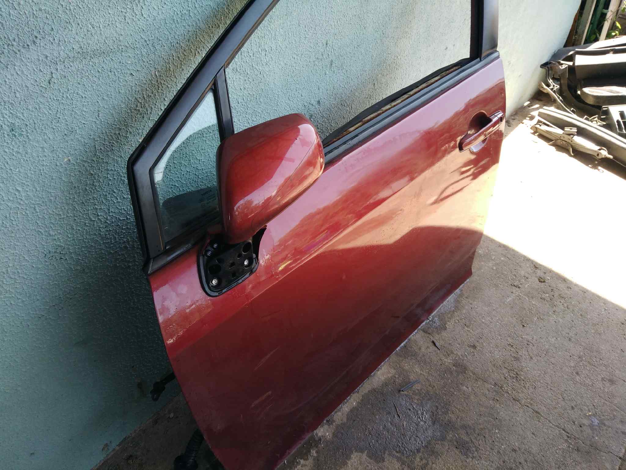 PUERTA DELANTERA IZQUIERDA