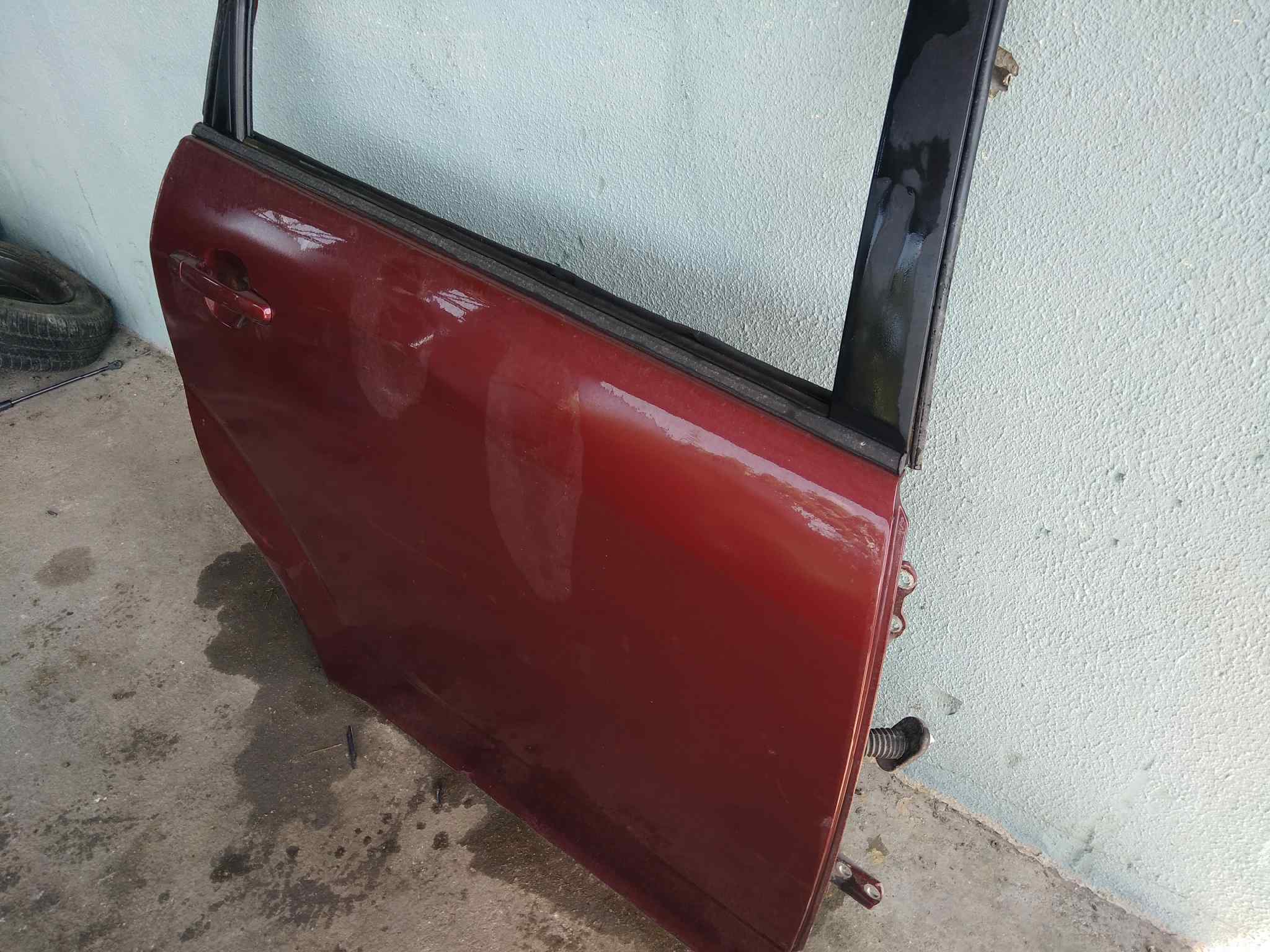 PUERTA TRASERA DERECHA