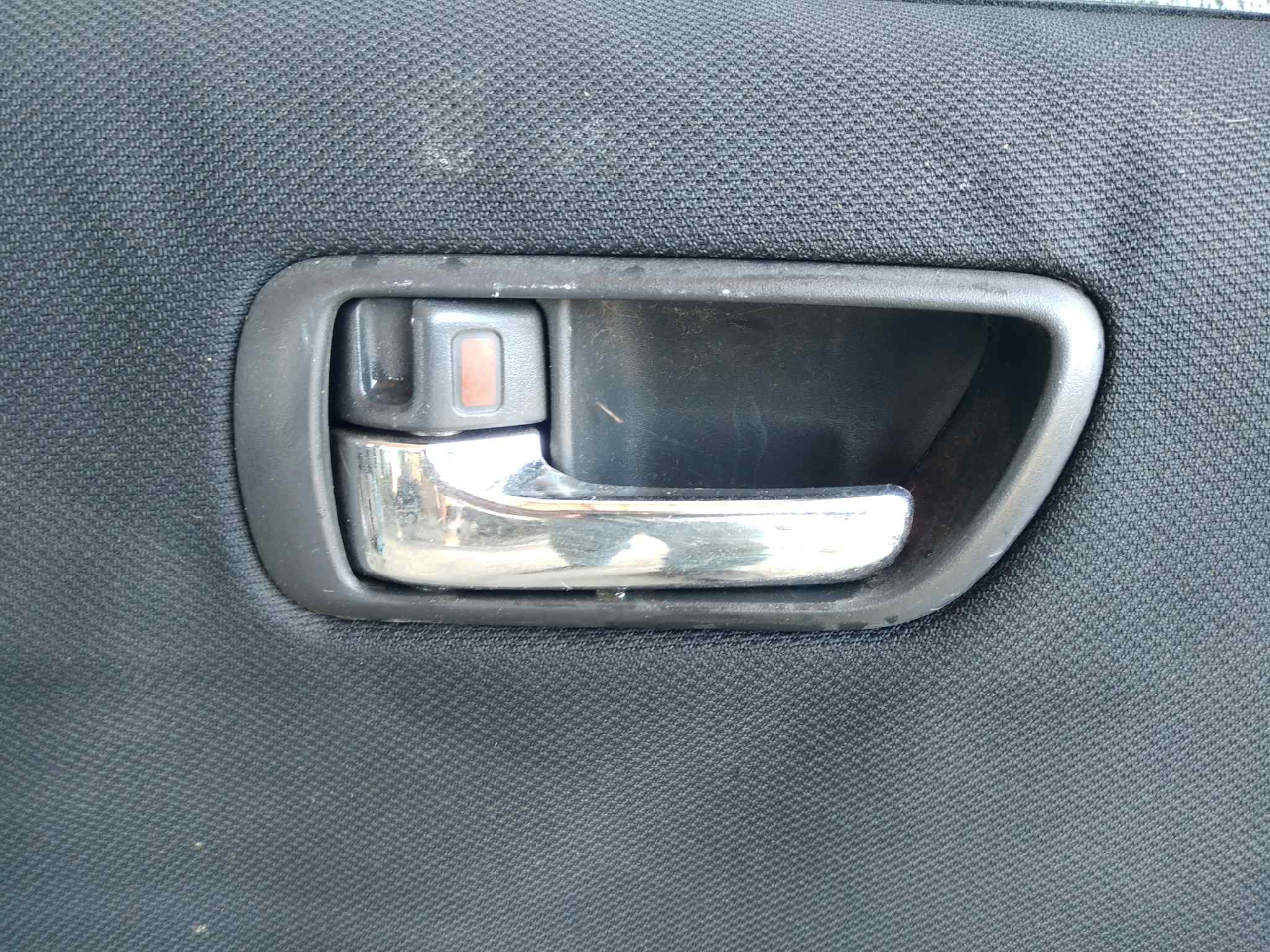 MANETA INTERIOR TRASERA IZQUIERDA