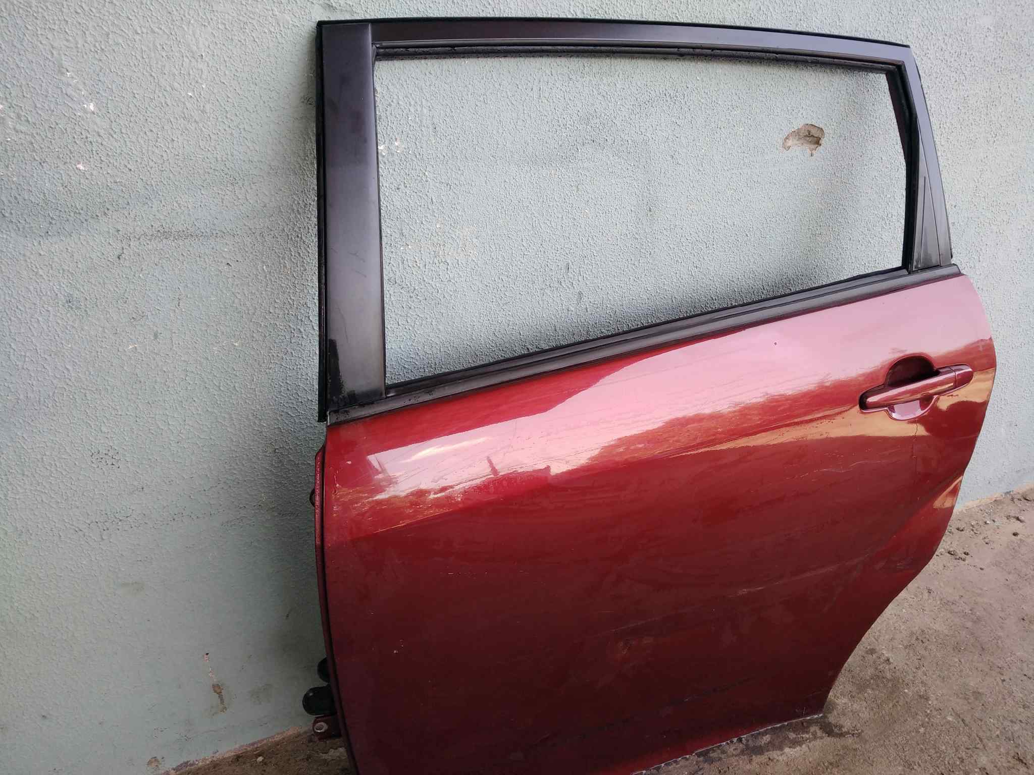 PUERTA TRASERA IZQUIERDA