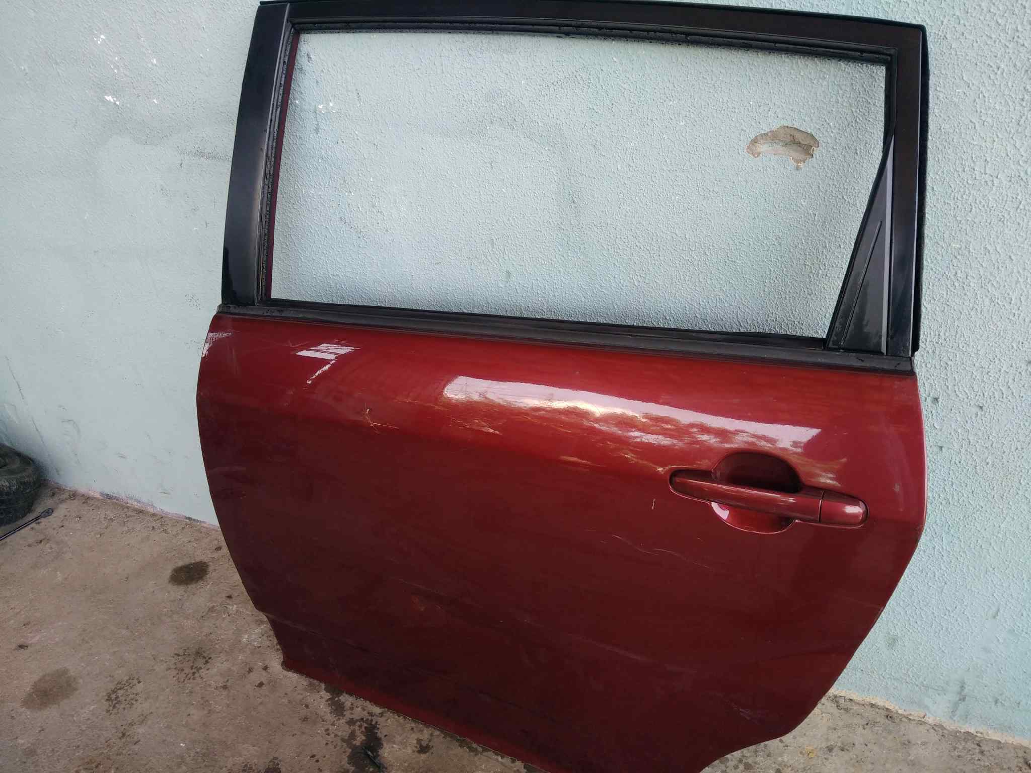 PUERTA TRASERA IZQUIERDA