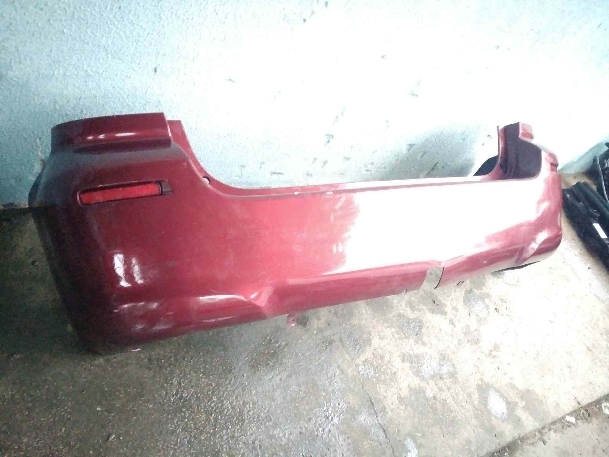 TOYOTA COROLLA VERSO (R1) PARAGOLPES TRASERO 521590F900