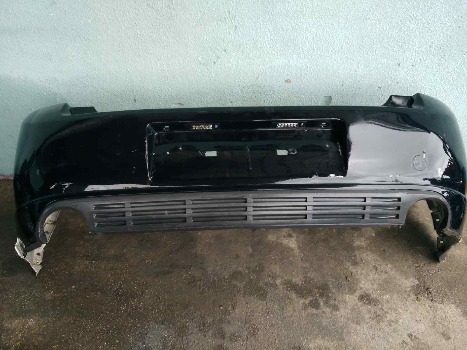 OPEL VECTRA C BERLINA PARAGOLPES TRASERO 