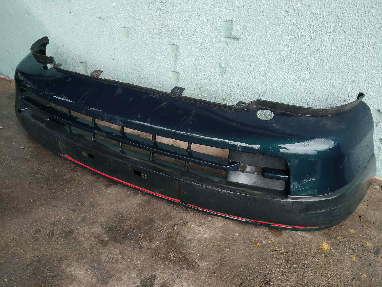 OPEL ASTRA F BERLINA PARAGOLPES TRASERO 
