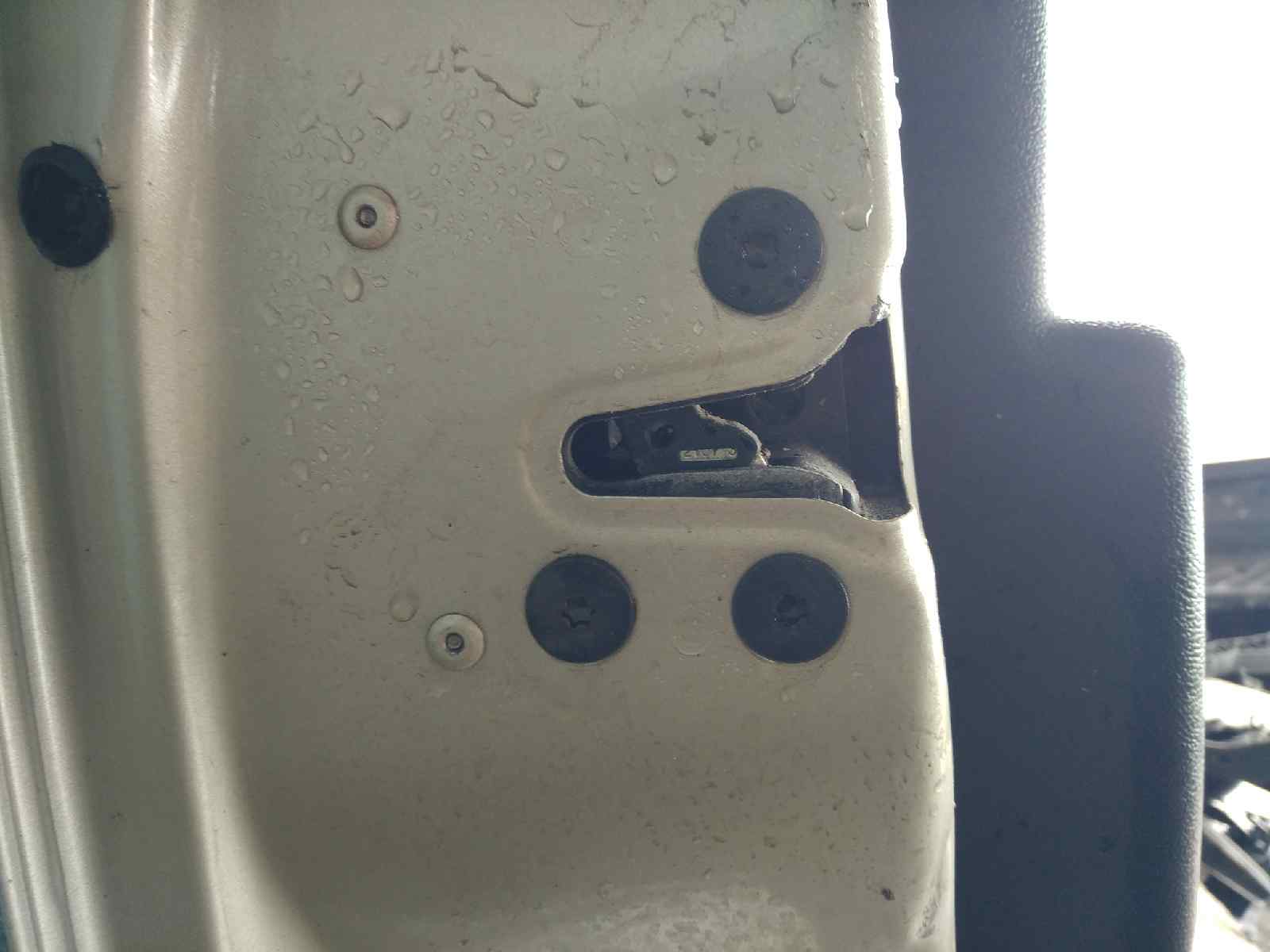 RENAULT CLIO III CERRADURA PUERTA DELANTERA IZQUIERDA  