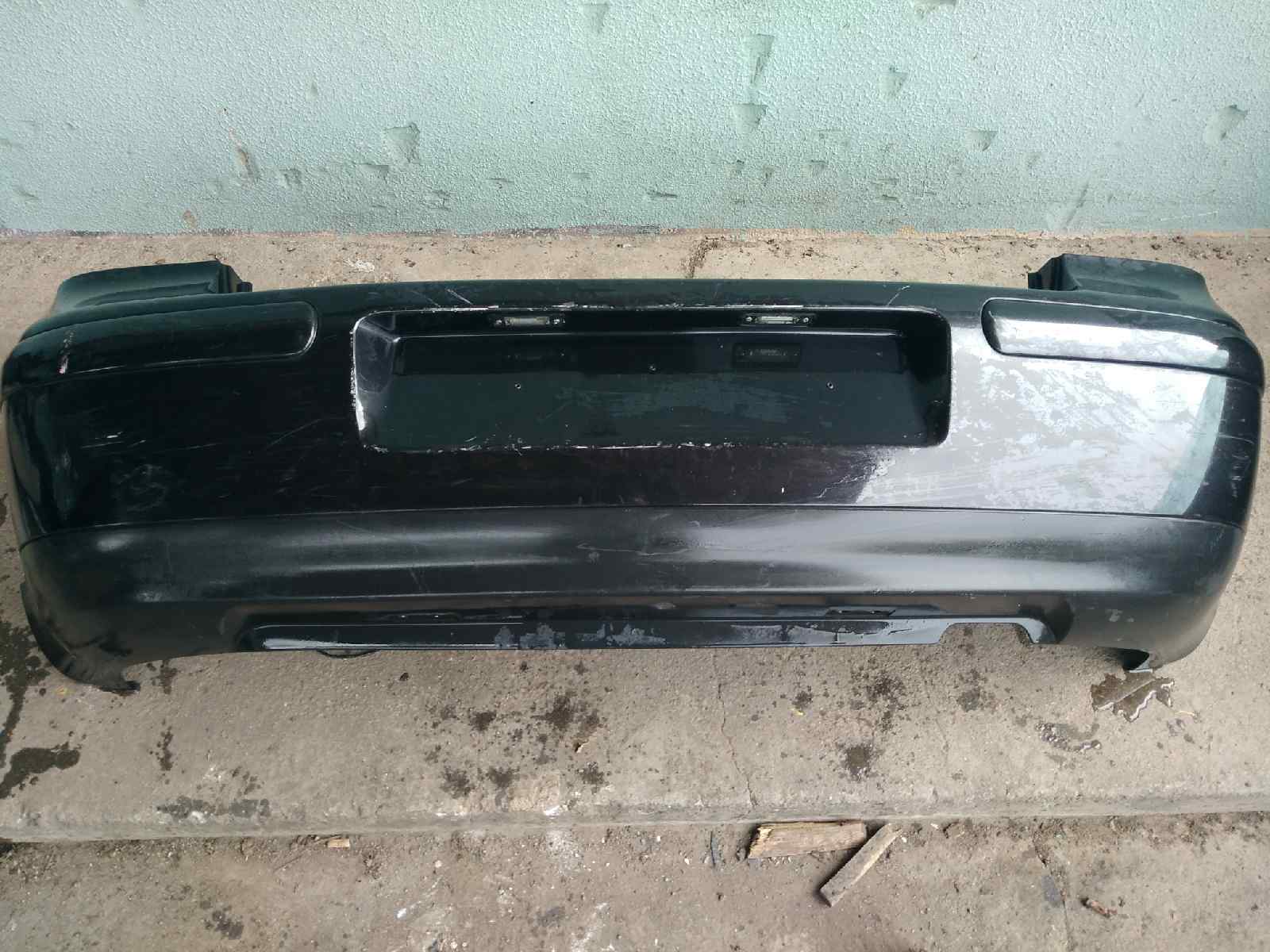 VOLKSWAGEN GOLF IV BERLINA (1J1) PARAGOLPES TRASERO 