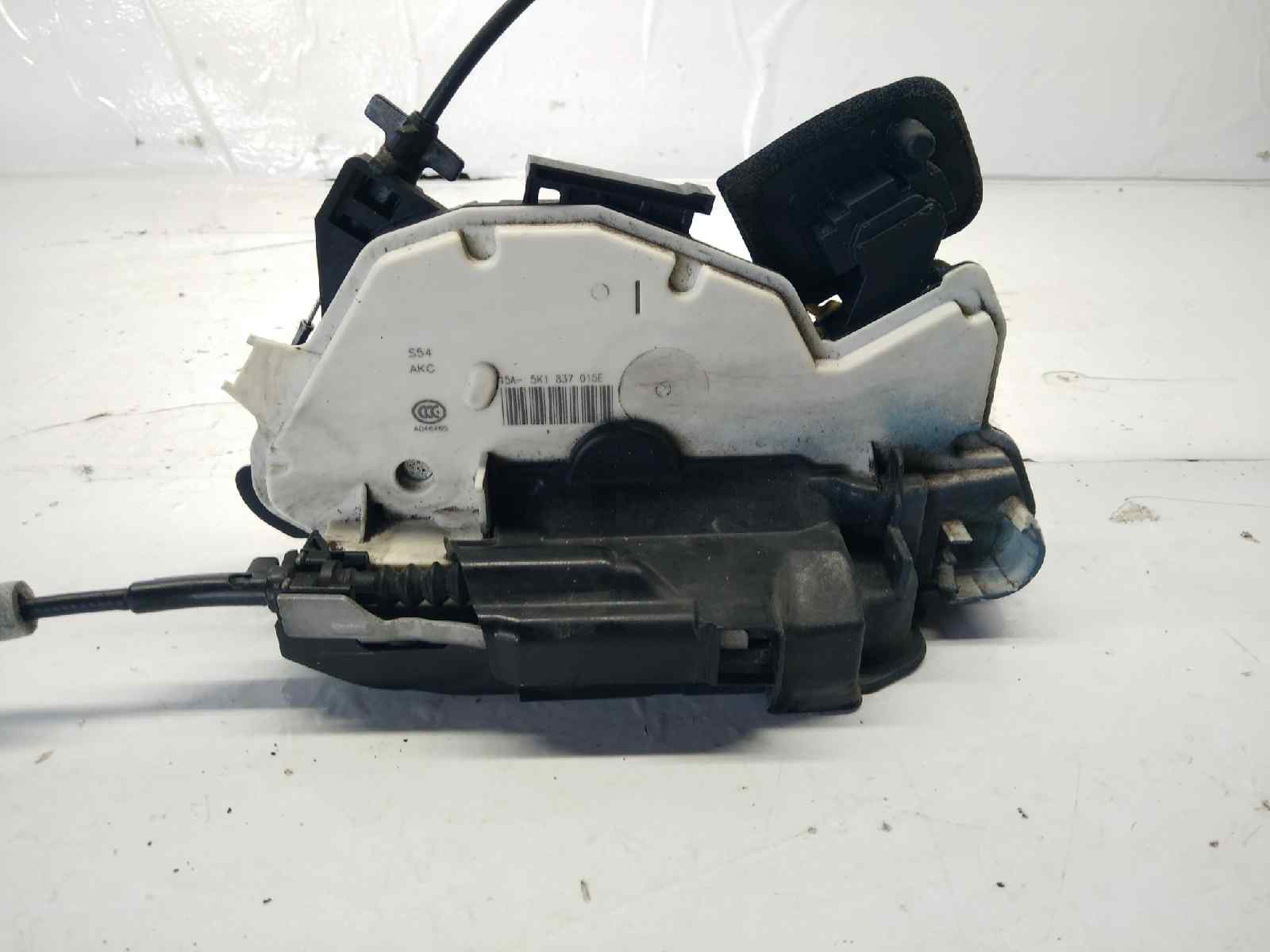 SEAT LEON SC (5F5) CERRADURA PUERTA DELANTERA DERECHA 