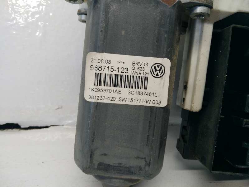 VOLKSWAGEN PASSAT VARIANT (3B6) MOTOR ELEVALUNAS DELANTERO IZQUIERDO 1K0959701AE
