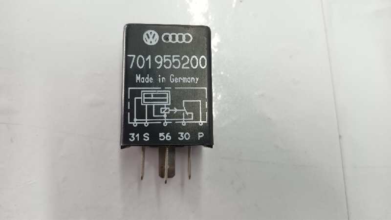 AUDI A4 BERLINA (B5) RELE 701955200