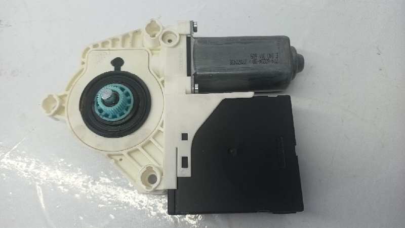 SEAT LEON (1P1) MOTOR ELEVALUNAS DELANTERO DERECHO 1P0837402AC