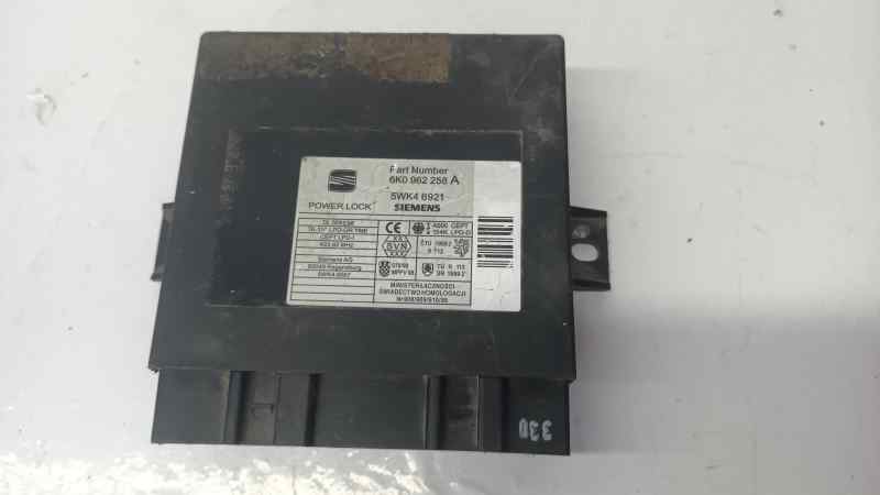 SEAT CORDOBA BERLINA (6K2) CENTRALITA CIERRE 6K096258