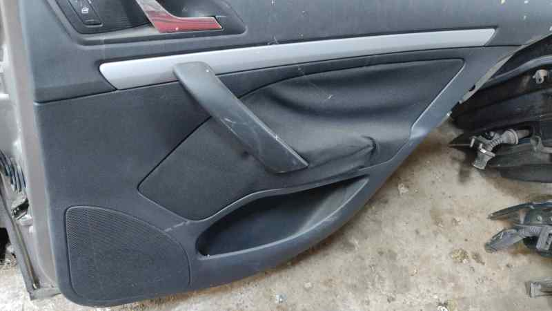 SKODA OCTAVIA BERLINA (1Z3) GUARNECIDO PUERTA TRASERA DERECHA