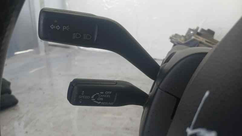 VOLKSWAGEN PASSAT BERLINA (3C2) MANDO LUCES LK01503813