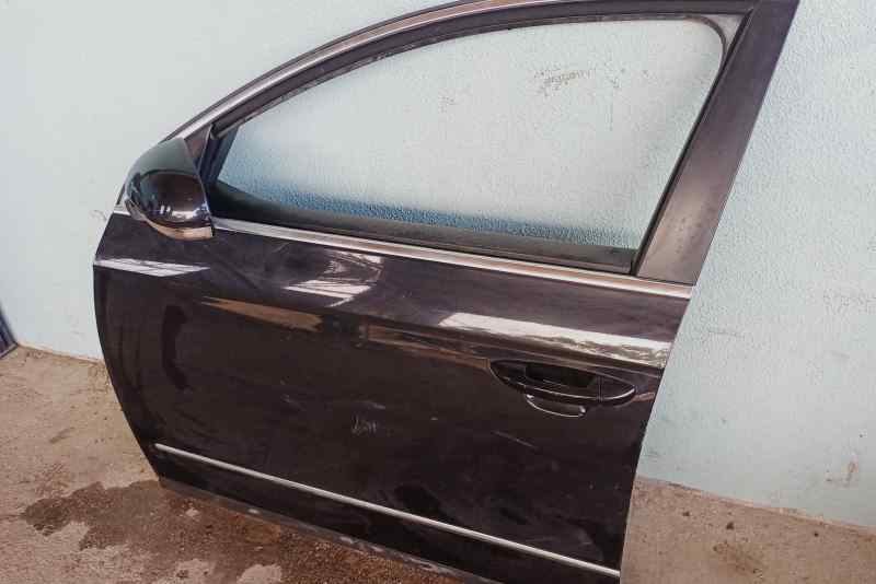 VOLKSWAGEN PASSAT BERLINA (3C2) PUERTA DELANTERA IZQUIERDA