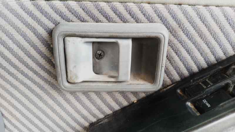 NISSAN PATROL (K/W160) MANETA INTERIOR DELANTERA IZQUIERDA