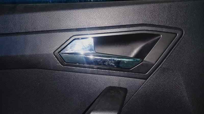 SEAT ARONA (KJ7) 1 0 TGI MANETA INTERIOR DELANTERA IZQUIERDA