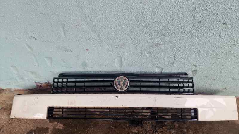 VOLKSWAGEN T4 TRANSPORTER/FURGONETA (MOD. 1991) REJILLA DELANTERA 701853653F