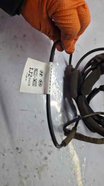 KIA SPORTAGE ANTENA 