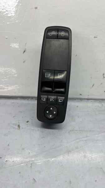 MERCEDES CLASE A (W169) MANDO ELEVALUNAS DELANTERO IZQUIERDO A1698206510