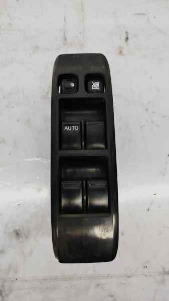 NISSAN PRIMERA BERLINA (P12) MANDO ELEVALUNAS DELANTERO IZQUIERDO 25401AV640