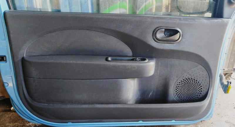 GUARNECIDO PUERTA DELANTERA IZQUIERDA