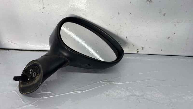 RETROVISOR DERECHO