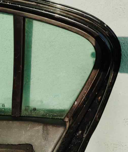 LUNA CUSTODIA TRASERA DERECHA