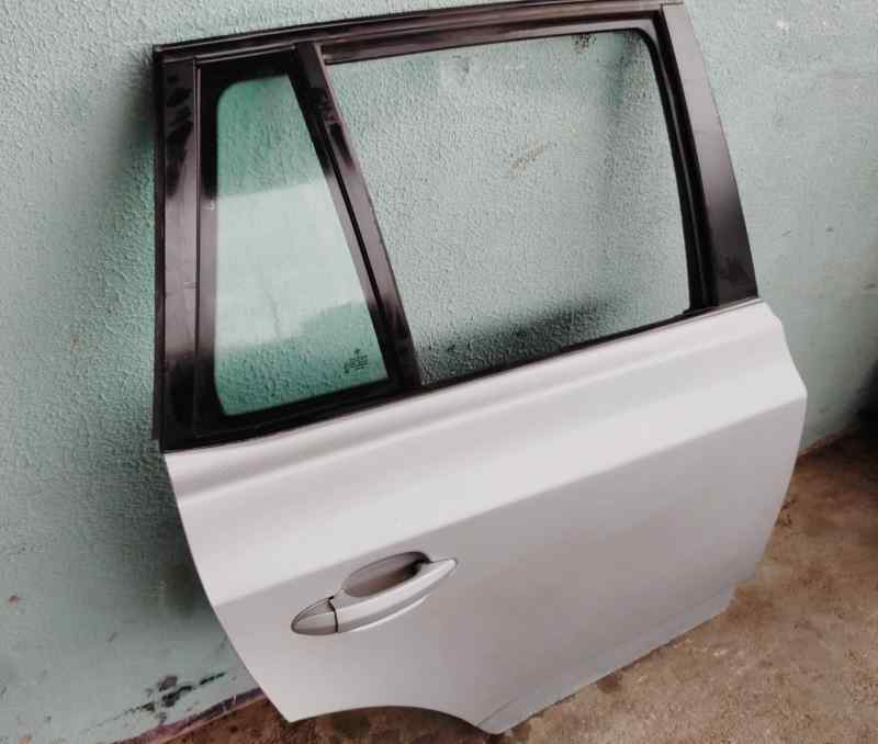 PUERTA TRASERA DERECHA