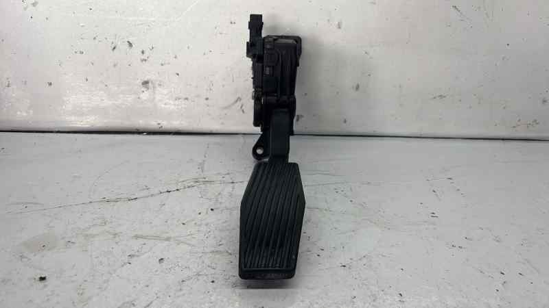 PEDAL ACELERADOR