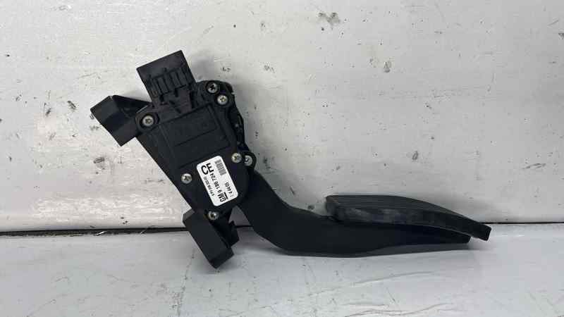 PEDAL ACELERADOR