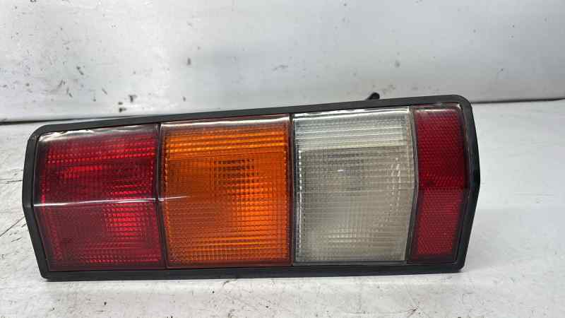 PILOTO TRASERO DERECHO