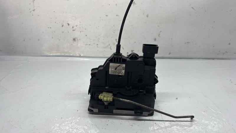 CERRADURA PUERTA DELANTERA DERECHA