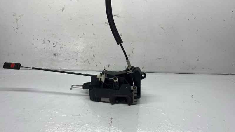 CERRADURA PUERTA DELANTERA IZQUIERDA 