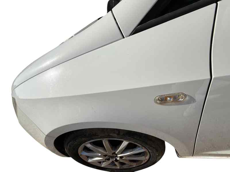 ALETA DELANTERA IZQUIERDA