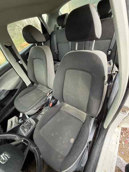 JUEGO ASIENTOS COMPLETO SEAT IBIZA (6J5)