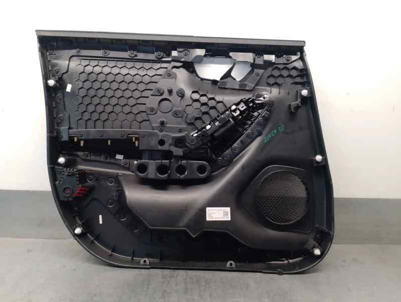 GUARNECIDO PUERTA DELANTERA DERECHA