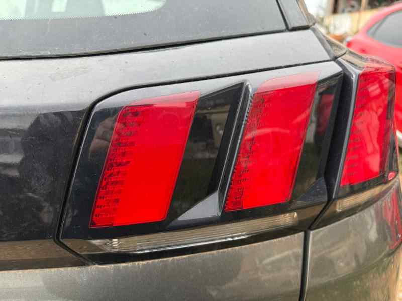 PILOTO TRASERO DERECHO