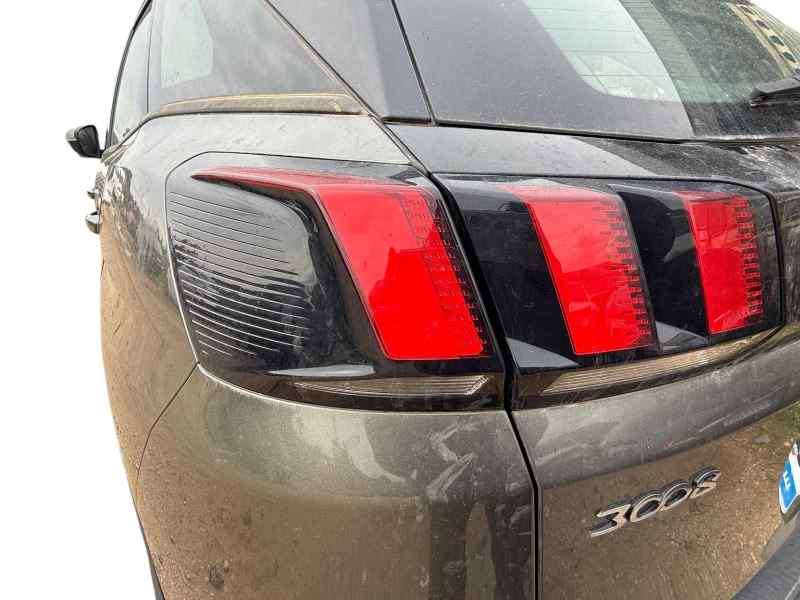 PILOTO TRASERO IZQUIERDO