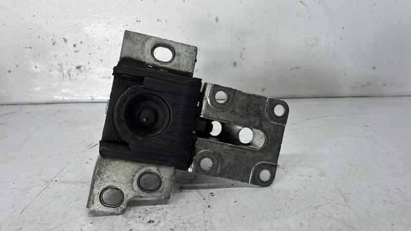 SOPORTE MOTOR IZQUIERDO