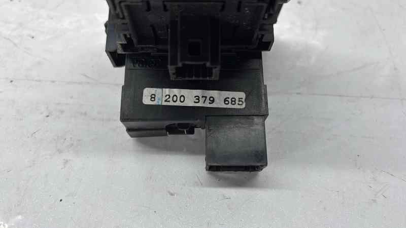 8200379685 MANDO LUCES RENAULT MASTER II PHASE 2 COMBI