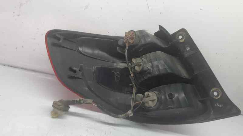 PILOTO TRASERO DERECHO