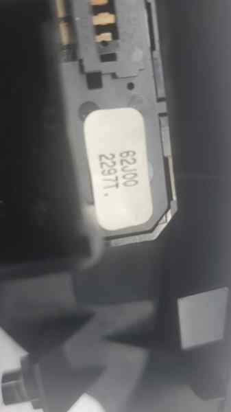 MANDO ELEVALUNAS DELANTERO IZQUIERDO 