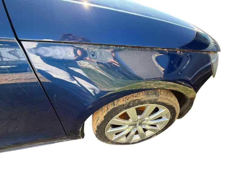 ALETA DELANTERA DERECHA